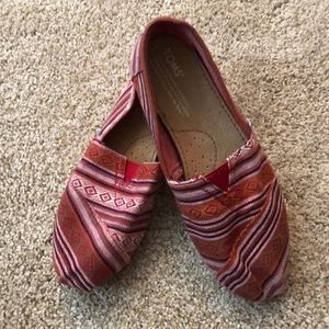 Toms shoes